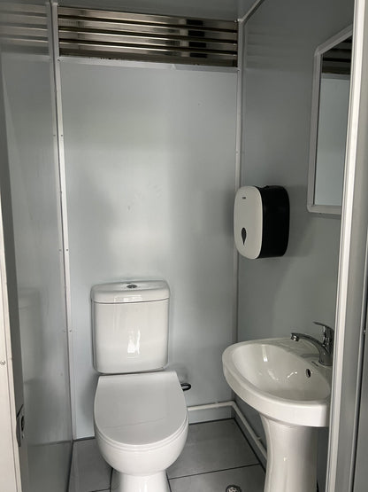 Modular Restroom Portable Durable & Easy - to - Install Facilities - Customized Creative Container House